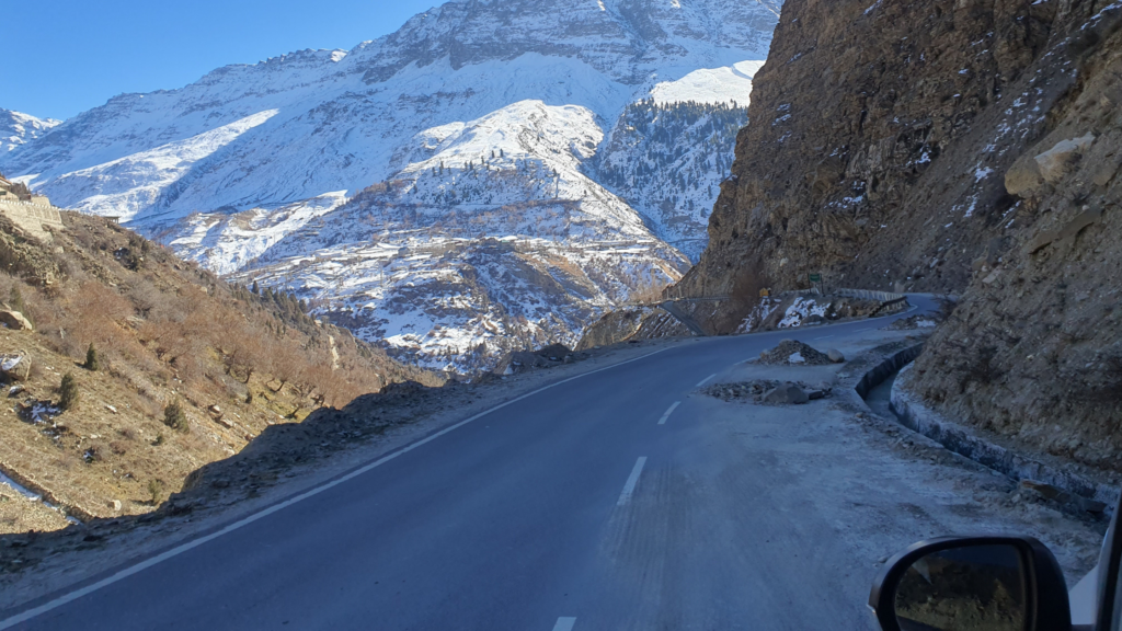 manali cab booking